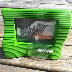 UMBRA Green Photo Frame Wavy Geometric